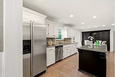9223 Club Glen Drive, Dallas, TX 75243 - Photo 7