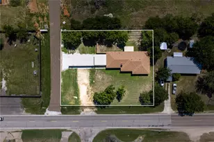 608 S Colorado St, Whitney, TX 76692 - Photo 39