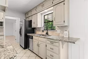 608 S Colorado St, Whitney, TX 76692 - Photo 15