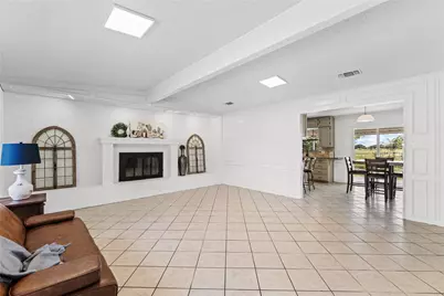 608 S Colorado Street, Whitney, TX 76692 - Photo 5