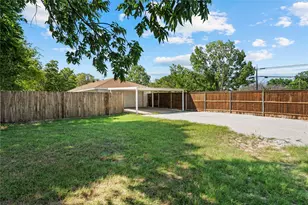 608 S Colorado St, Whitney, TX 76692 - Photo 37