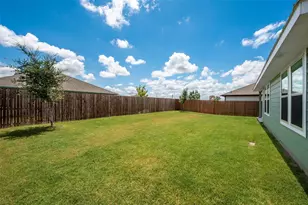 2315 Hydrangea Dr, Pilot Point, TX 76258 - Photo 35