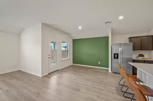 2315 Hydrangea Dr, Pilot Point, TX 76258 - Photo 13