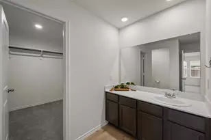 2315 Hydrangea Dr, Pilot Point, TX 76258 - Photo 23