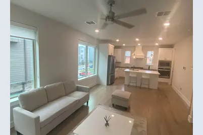 1802 Deacon Hill, Dallas, TX 75204 - Photo 13