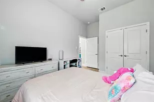 3451 Hidden Holw Dr, Grand Prairie, TX 76065 - Photo 29