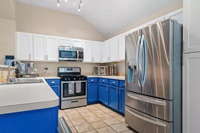 403 Creek Point Lane, Arlington, TX 76002 - Photo 9