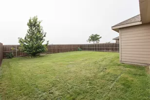 905 Silverbell St, Princeton, TX 75407 - Photo 21