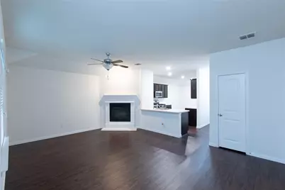 905 Silverbell Street, Princeton, TX 75407 - Photo 5