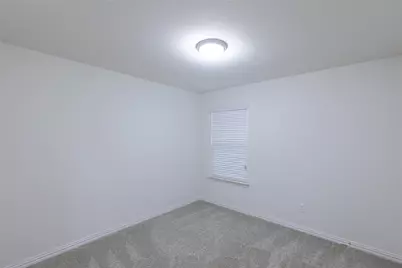 905 Silverbell Street, Princeton, TX 75407 - Photo 15