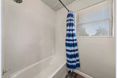 2715 S 2nd Street, Waco, TX 76706 - Photo 9