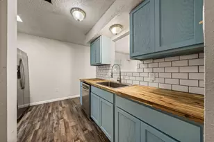 2715 S 2nd St, Waco, TX 76706 - Photo 5