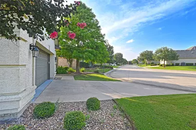 10016 Edmondson Drive, Denton, TX 76207 - Photo 5