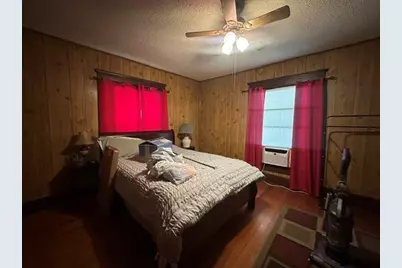 490 E Holley, Alba, TX 75410 - Photo 13