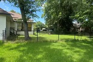 490 E Holley, Alba, TX 75410 - Photo 25