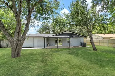 13333 Challaburton Drive, Farmers Branch, TX 75234 - Photo 25