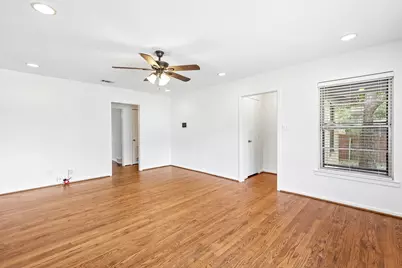 917 De Witt Circle, Dallas, TX 75224 - Photo 7