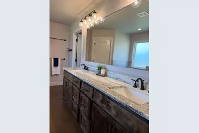 401 Old Authon, Weatherford, TX 76088 - Photo 17