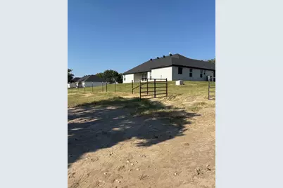 401 Old Authon, Weatherford, TX 76088 - Photo 25