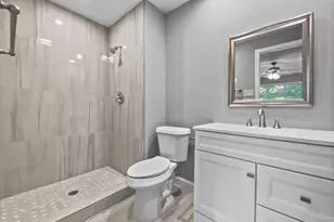 6210 Glenmoor Dr, Garland, TX 75043 - Photo 13