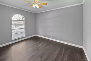 6210 Glenmoor Dr, Garland, TX 75043 - Photo 7