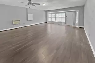 6210 Glenmoor Dr, Garland, TX 75043 - Photo 15