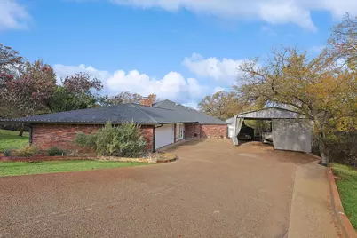 26 Horseshoe Drive, Highland Village, TX 75077 - Photo 3