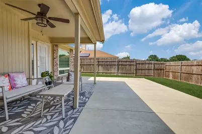 106 Creekside Lane, Coppell, TX 75019 - Photo 11