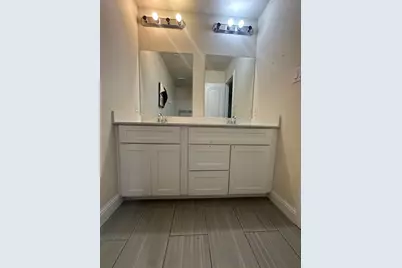 310 S Justin Avenue, Dallas, TX 75211 - Photo 5