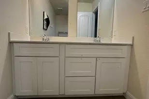 310 S Justin Ave, Dallas, TX 75211 - Photo 5