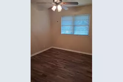 61 Somerset Terrace, Bedford, TX 76022 - Photo 15