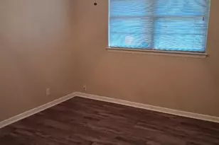 61 Somerset Terrace, Bedford, TX 76022 - Photo 15