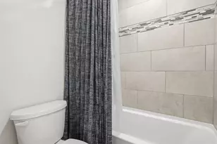 201 Sweetwater Dr, Commerce, TX 75428 - Photo 29