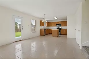 218 Jacob Ct, Glenn Heights, TX 75154 - Photo 11