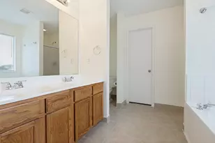 218 Jacob Ct, Glenn Heights, TX 75154 - Photo 19