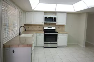 2619 Creekview Dr, Arlington, TX 76016 - Photo 7