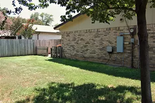 2619 Creekview Dr, Arlington, TX 76016 - Photo 23