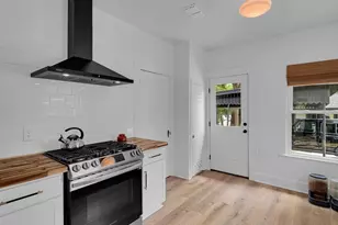 701 N 32nd St, Waco, TX 76707 - Photo 13