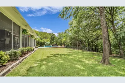2506 Oakbrook Circle, Sherman, TX 75092 - Photo 29