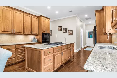 2506 Oakbrook Circle, Sherman, TX 75092 - Photo 11