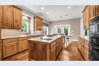 2506 Oakbrook Circle, Sherman, TX 75092 - Photo 9