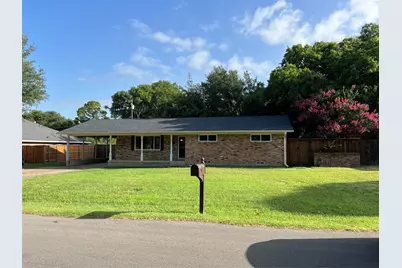 607 Cain Street, Lake Dallas, TX 75065 - Photo 1