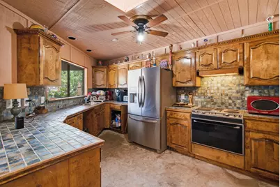 904 W Belknap Street, Jacksboro, TX 76458 - Photo 31