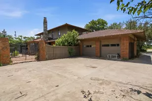 904 W Belknap St, Jacksboro, TX 76458 - Photo 37
