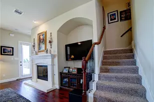 4421 Holburn Dr, McKinney, TX 75070 - Photo 5