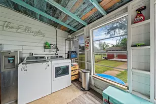 309 S Fair Park St, Riesel, TX 76682 - Photo 17
