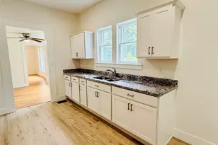 2025 Walworth St, Greenville, TX 75401 - Photo 13