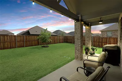 919 Edgehurst Drive, Princeton, TX 75071 - Photo 3