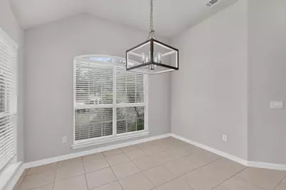 9704 Grandview Drive, Denton, TX 76207 - Photo 17