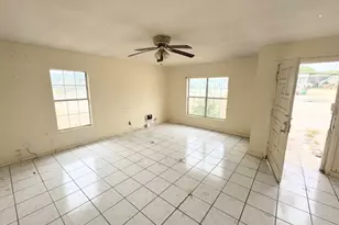 346 Marshall Smith Dr, Del Rio, TX 78840 - Photo 5